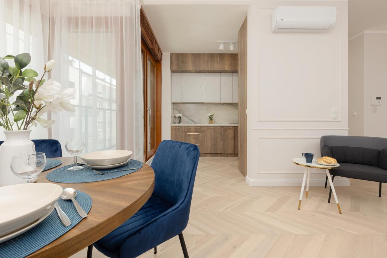 Lux Apartment Niemcewicza With Ac & Balcony Warsaw Ochota By Noclegi Renters Exterior photo